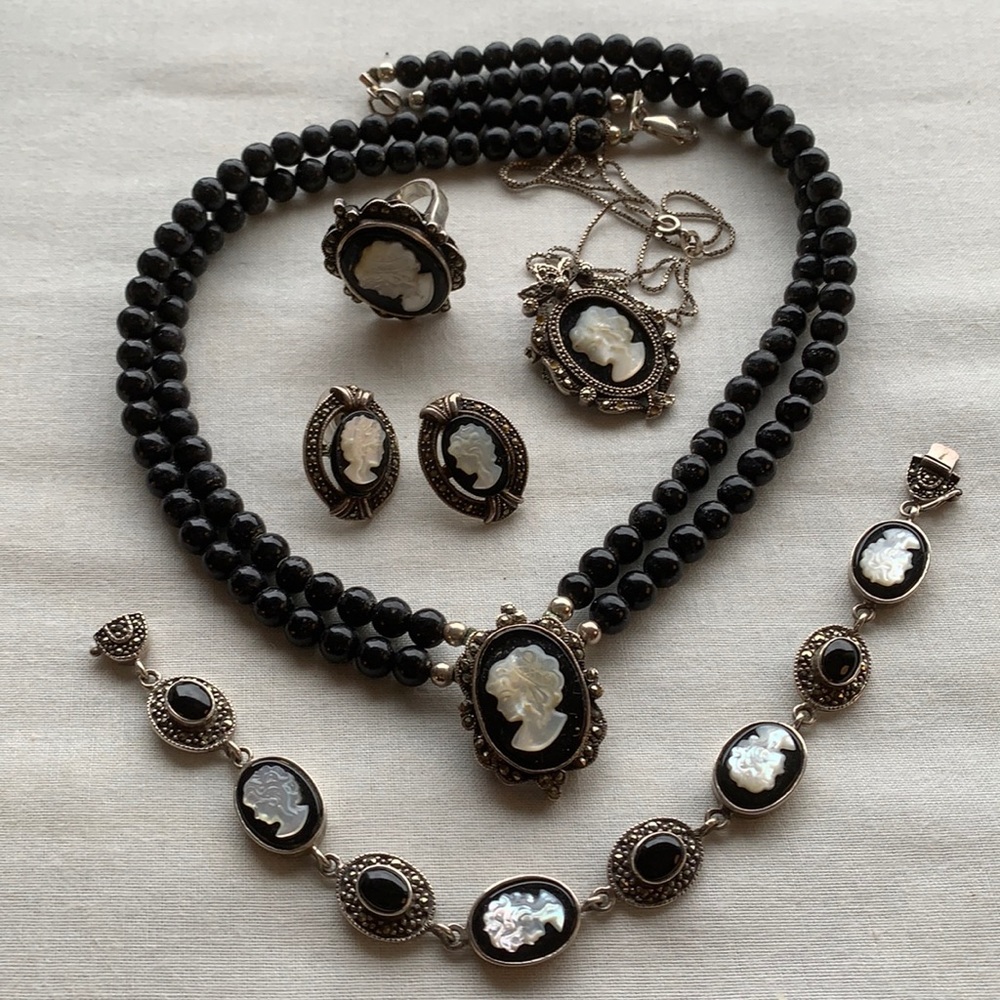 Cameo set 925 black onyx 5 pc ring brooch bracelet